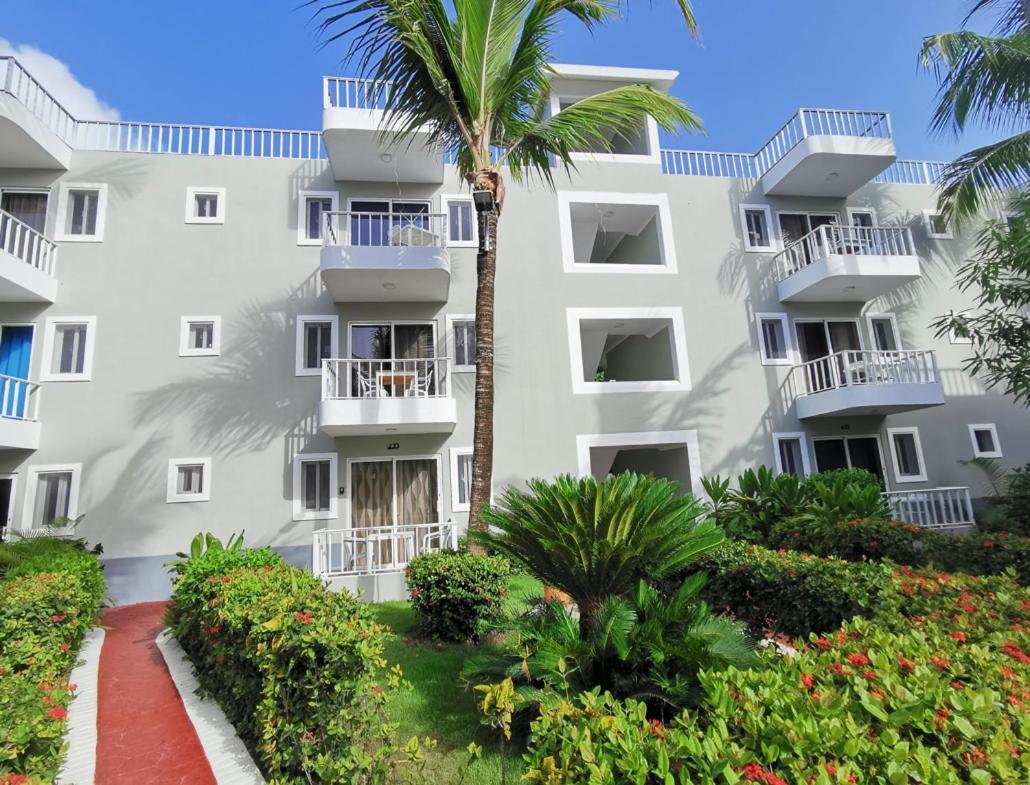 Caribbean Studios Tropicana With Pool - Playa Los Corales Punta Cana Eksteriør billede